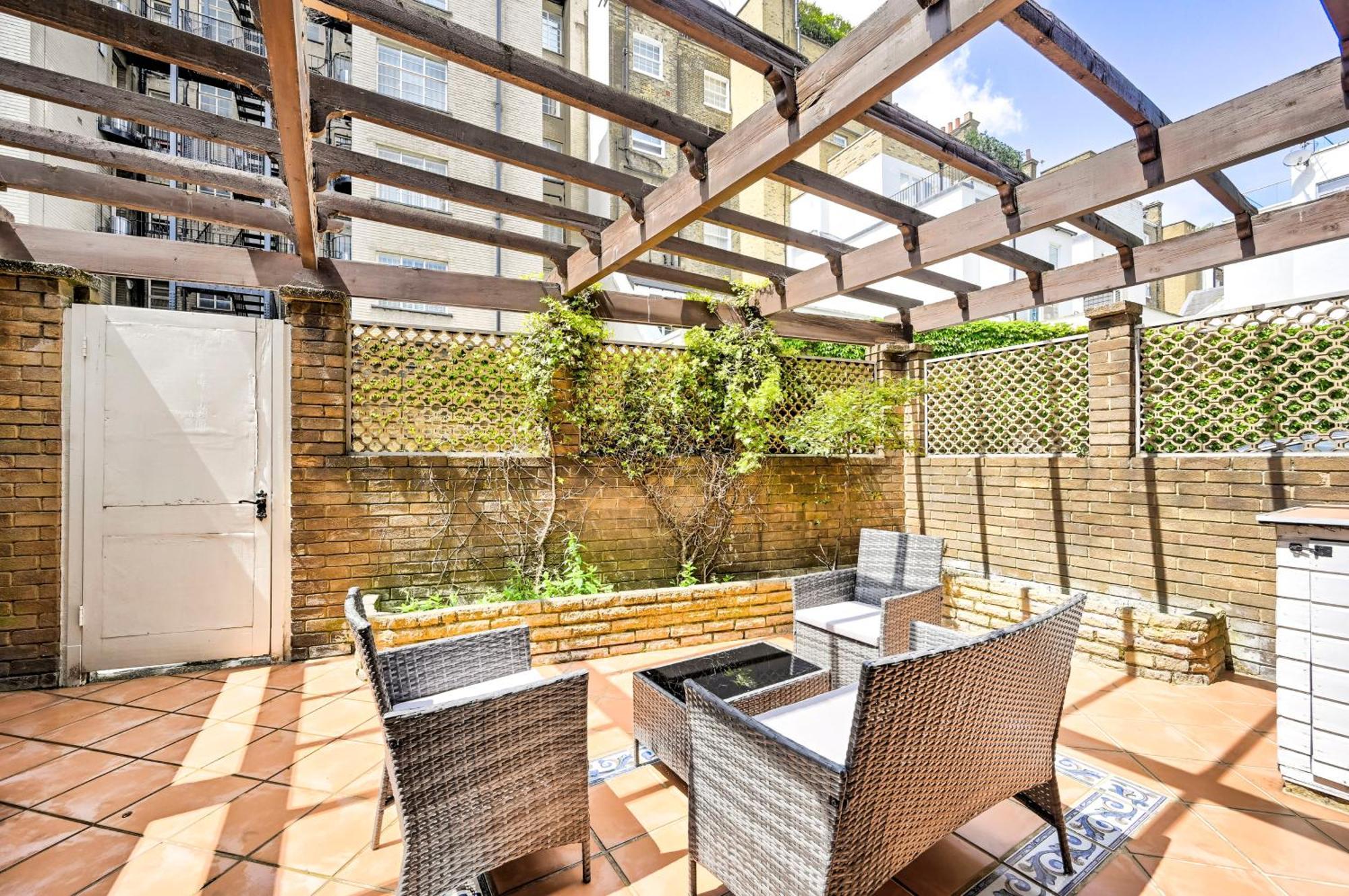 Bloomrooms@knightsbridge/hydepark * London