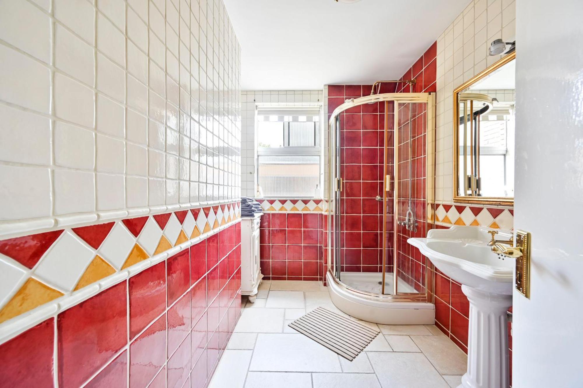 Bloomrooms@knightsbridge/hydepark London