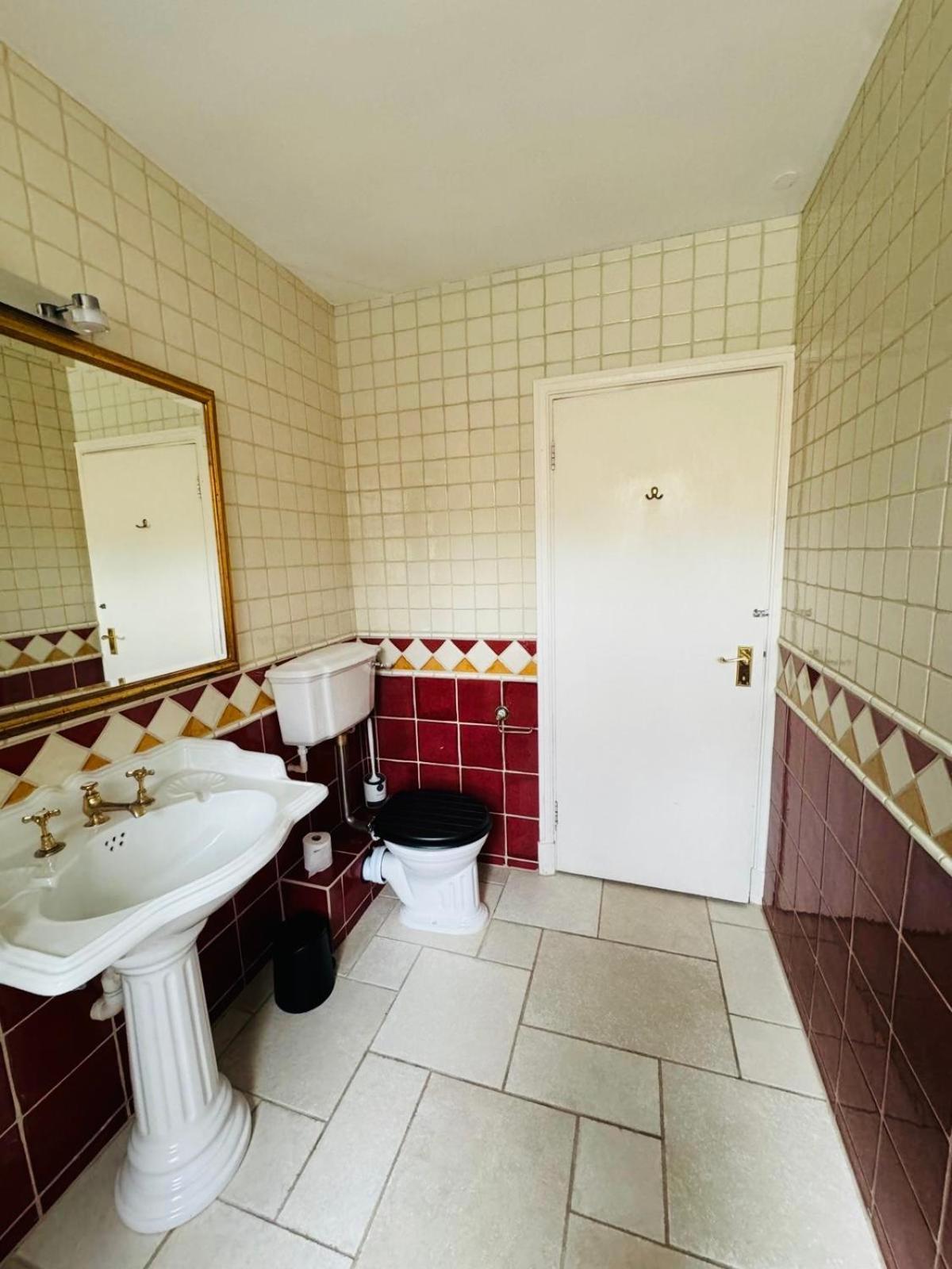 Bloomrooms@knightsbridge/hydepark London